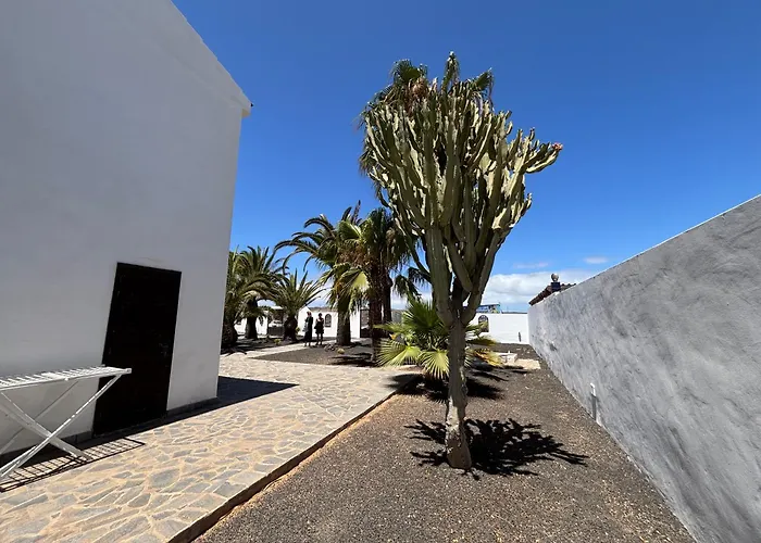 Waikiki, Private Pool, Beaches & Nightlife فيلة