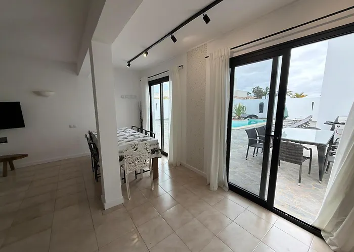 Waikiki, Private Pool, Beaches & Nightlife فيلة كوراليهو