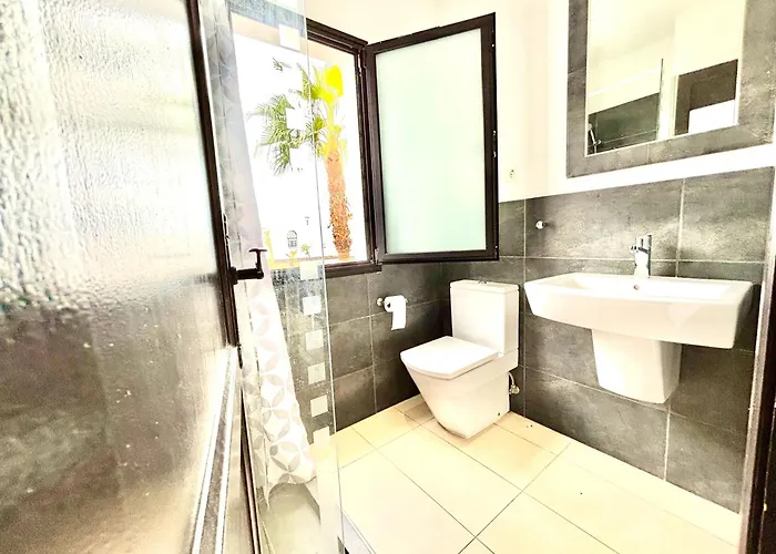 Waikiki, Private Pool, Beaches & Nightlife فيلة