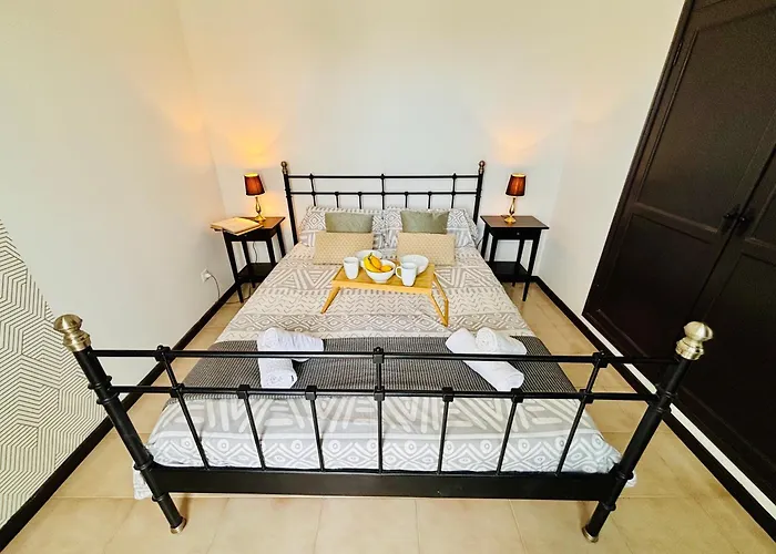 Waikiki, Private Pool, Beaches & Nightlife فيلة كوراليهو