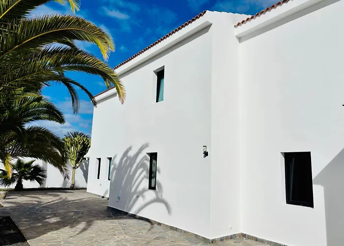 Waikiki, Private Pool, Beaches & Nightlife فيلة