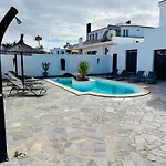 Villa Waikiki, Private Pool, Beaches & Nightlife *