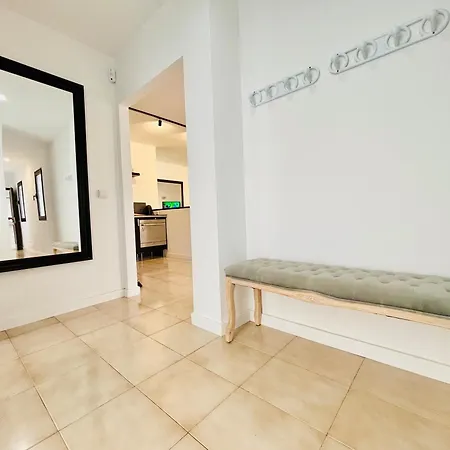 Villa 4-br, Sea-view Villa, Private Pool And Bbq, In Downtown! Corralejo