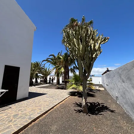 4-br, Sea-view Villa, Private Pool And Bbq, In Downtown! Villa