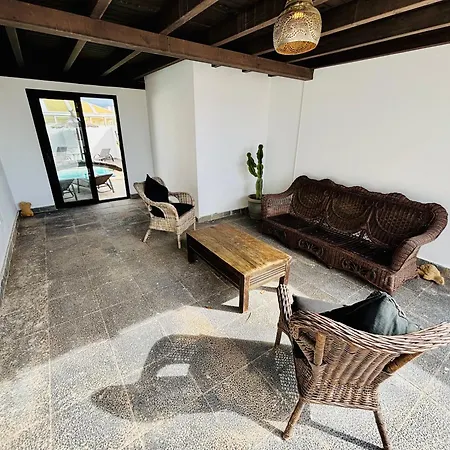 4-br, Sea-view Villa, Private Pool And Bbq, In Downtown! Villa