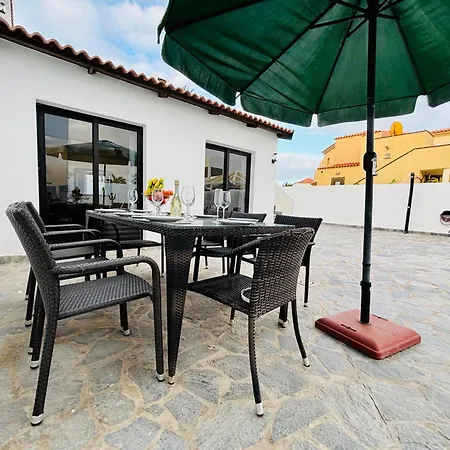 4-br, Sea-view Villa, Private Pool And Bbq, In Downtown! *