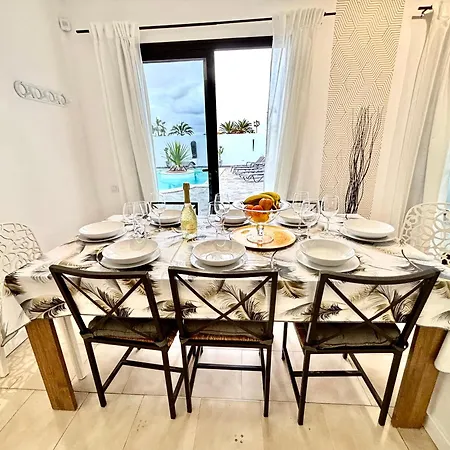 Villa 4-br, Sea-view Villa, Private Pool And Bbq, In Downtown! *