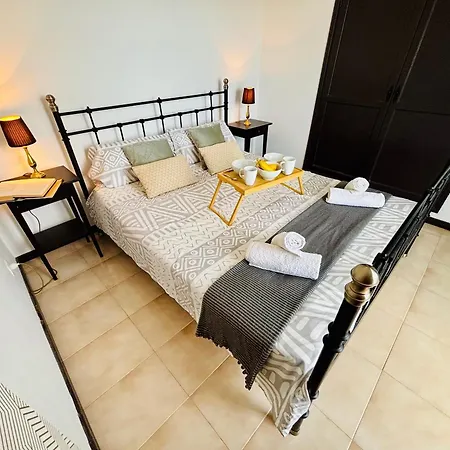 4-br, Sea-view Villa, Private Pool And Bbq, In Downtown! * Corralejo