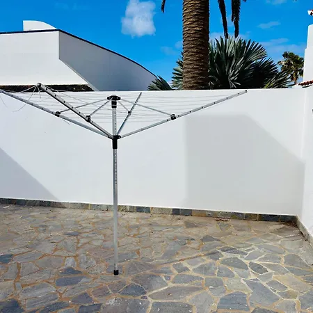 Villa 4-br, Sea-view Villa, Private Pool And Bbq, In Downtown! Corralejo