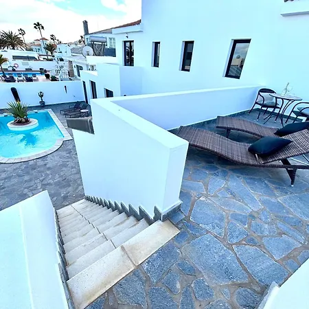 4-br, Sea-view Villa, Private Pool And Bbq, In Downtown! Villa *