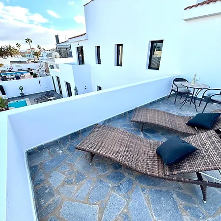 4-br, Sea-view Villa, Private Pool And Bbq, In Downtown! Villa *