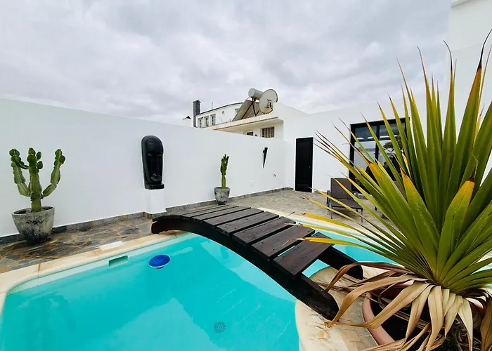 Villa Waikiki, Private Pool, Beaches & Nightlife Corralejo