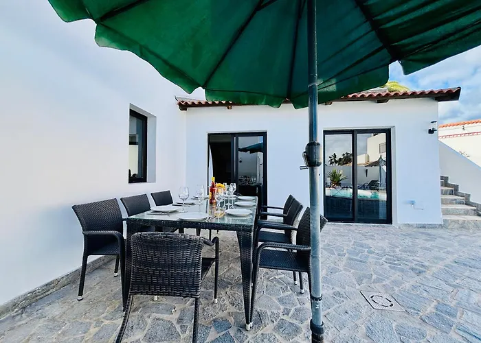 Villa Waikiki, Private Pool, Beaches & Nightlife Corralejo