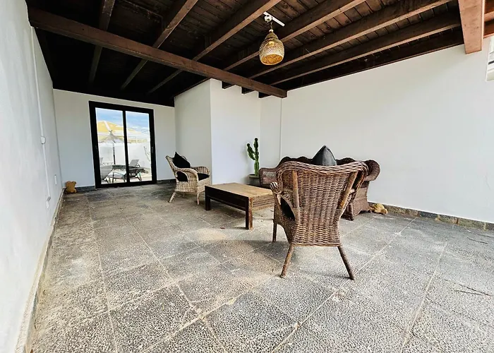 Waikiki, Private Pool, Beaches & Nightlife Villa *