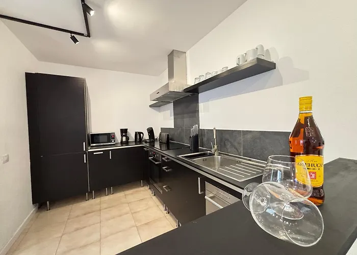 Waikiki, Private Pool, Beaches & Nightlife Corralejo