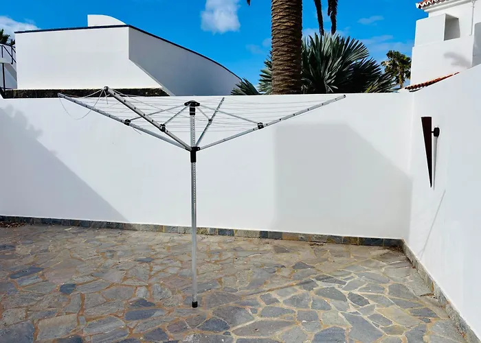 Villa Waikiki, Private Pool, Beaches & Nightlife Corralejo